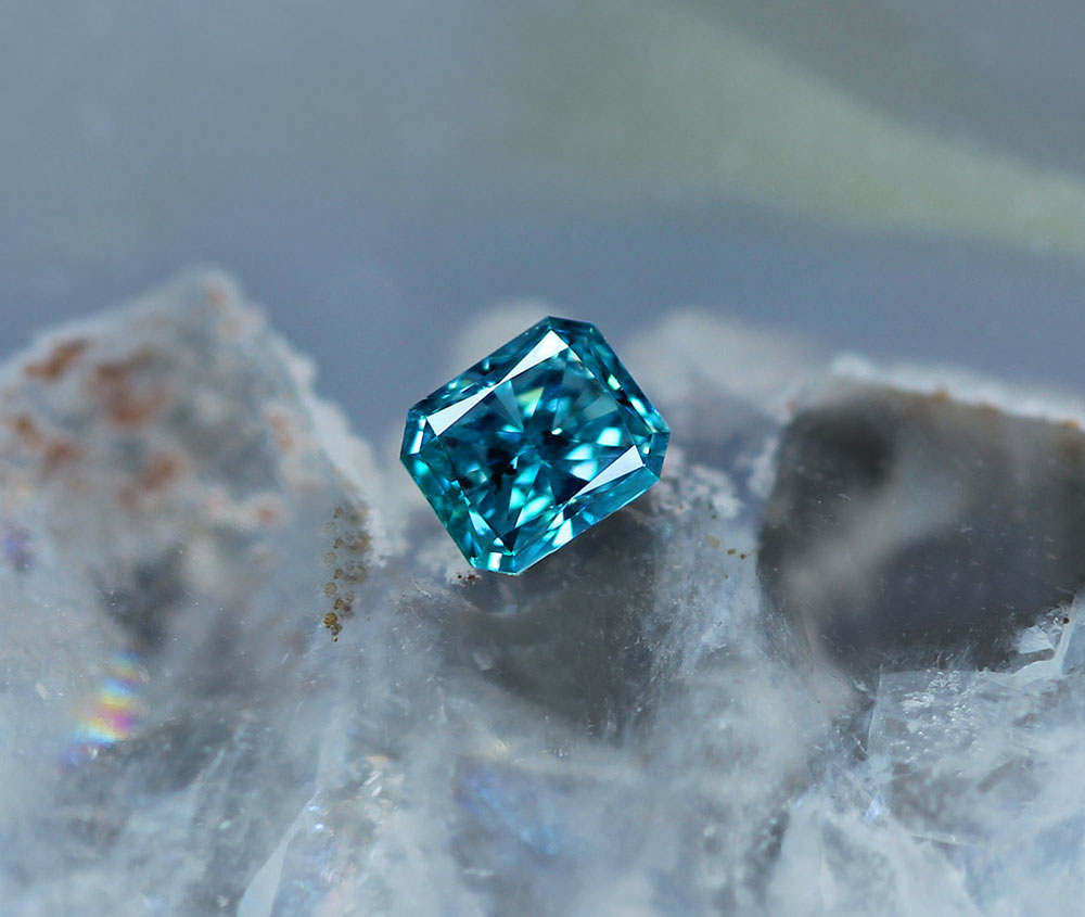 0.046 ct F.Dp.Grn - Blue 天然 ブルー ダイヤモンド